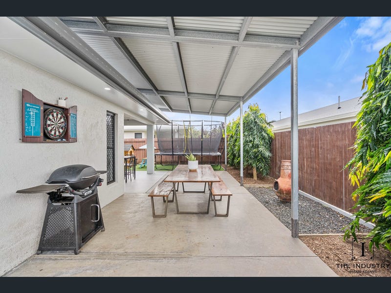 23 Ferndale Entrance, Trinity Beach