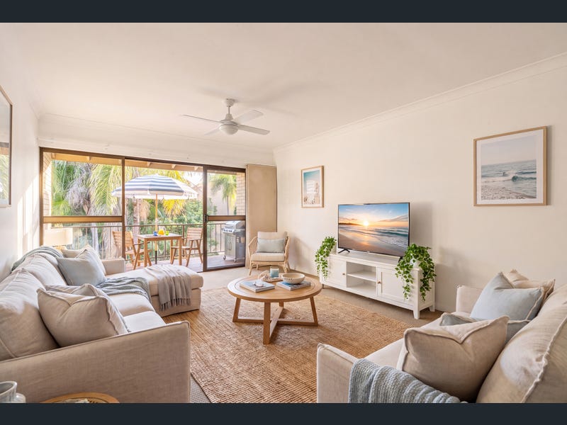 61/20-24 Barbet Place, Burleigh Waters