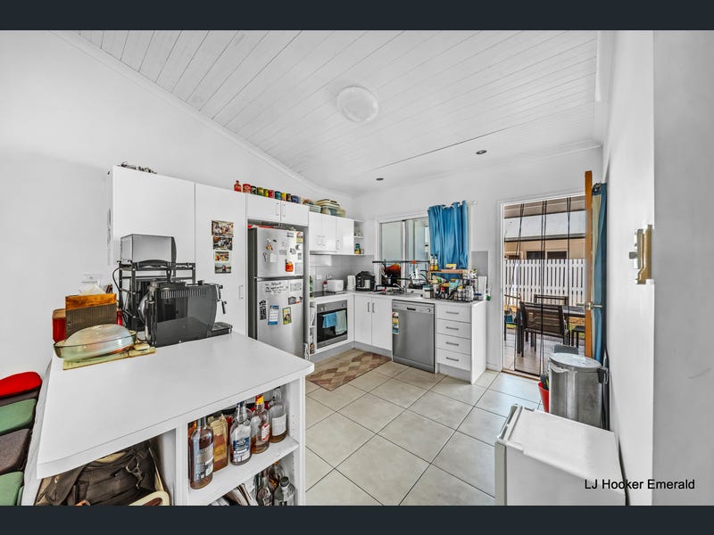 15/55A Gray Street, Emerald
