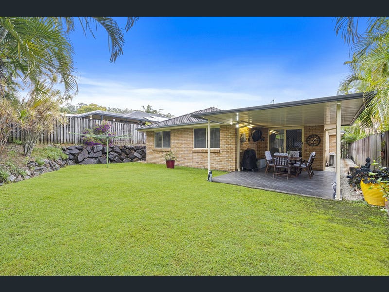 12 Kosrae Street, Pacific Pines