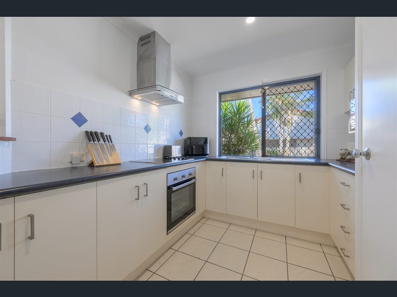 9 Pryde Street, Tannum Sands