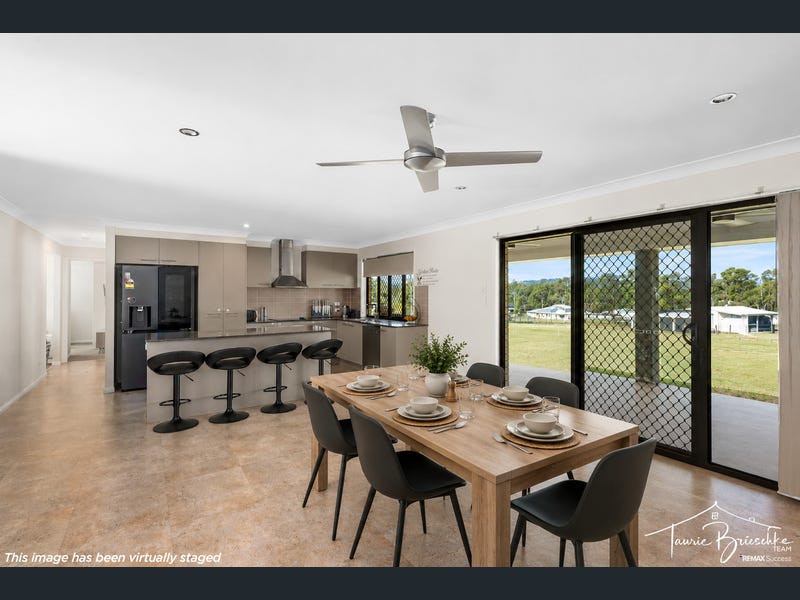 17 Arlington Way, Kensington Grove