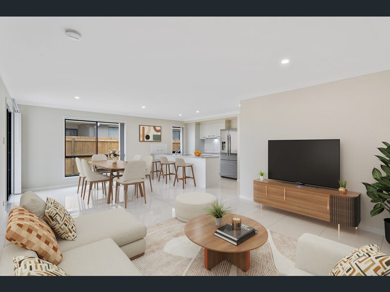 1 & 2/7 Myrtleford Crescent, Cambooya