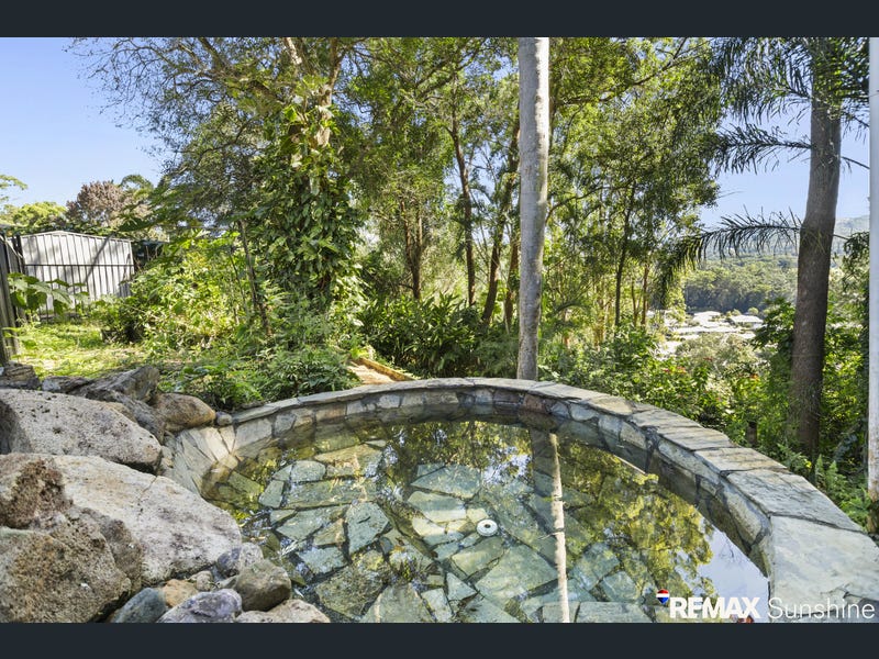 232 Panorama Drive, Rosemount