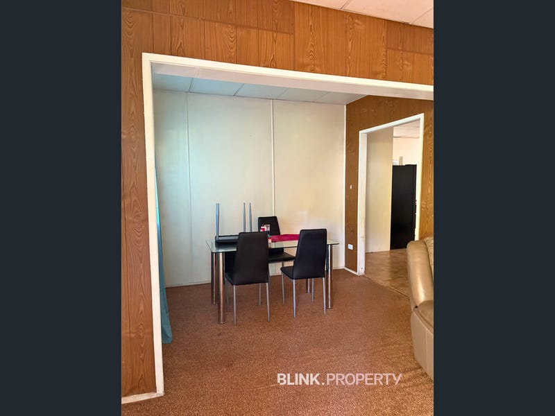 8 East Street, Bluff