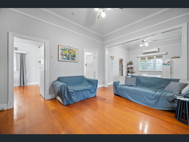 318 McLeod Street, Cairns North