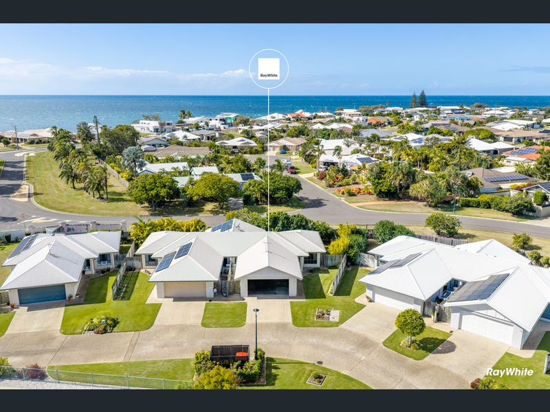 10/4 Bargara Lakes Drive