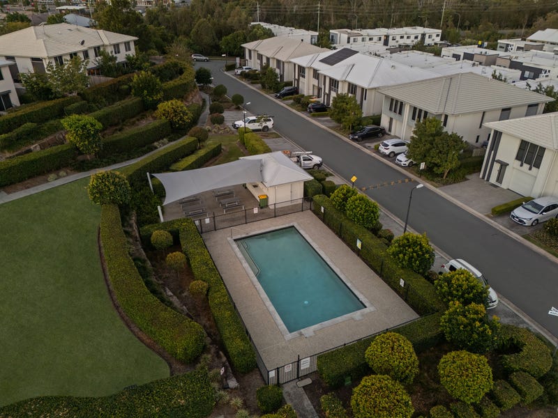 69/36 Cox Road, Pimpama