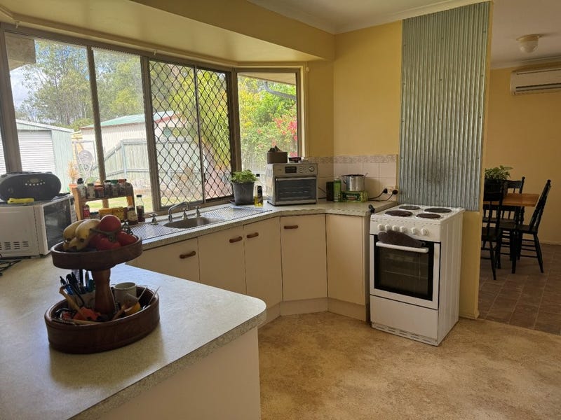 14 Burns Crescent, Wondai