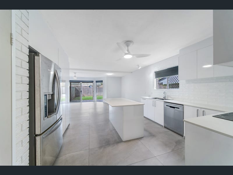 4/147 Bundilla Boulevard, Mountain Creek