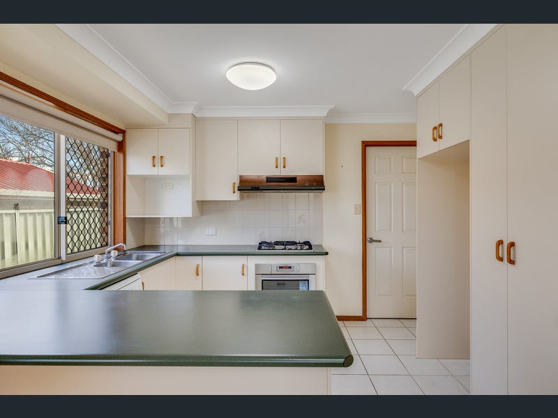 18 Silver Gum Court, Glenvale