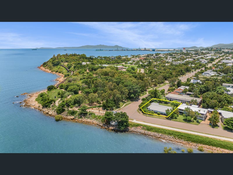 2 The Esplanade, North Ward