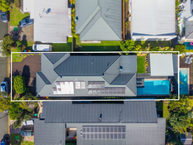 4 Benetti Crescent, Hope Island