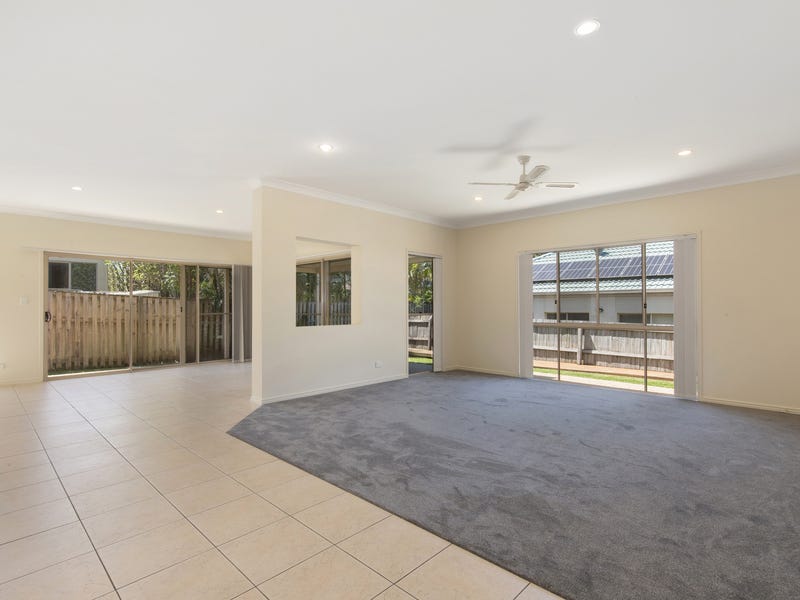 20 Castello Circuit, Varsity Lakes