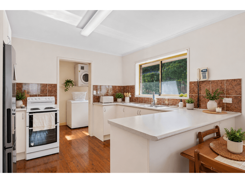 9 Heeb St, Bundall