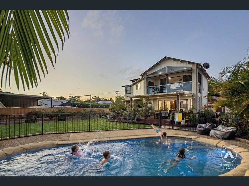 131 SHEEHAN AVENUE, Hope Island
