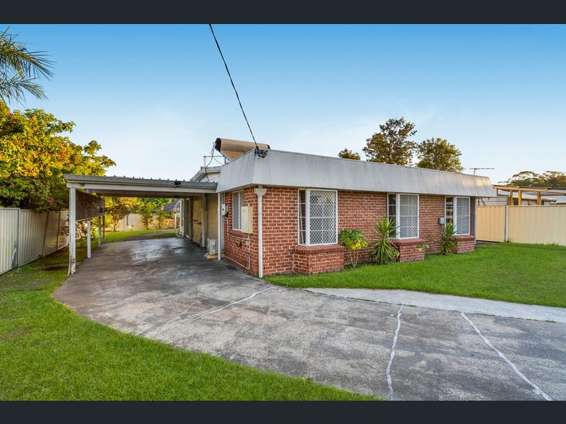6 Acacia Road, Woodridge