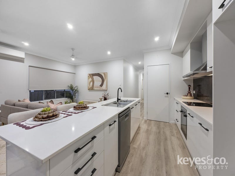 13 Stableford Grove, Rosslea