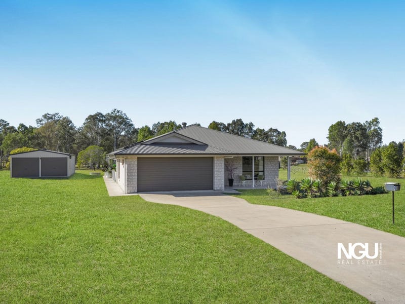 8 Jacana Drive, Adare