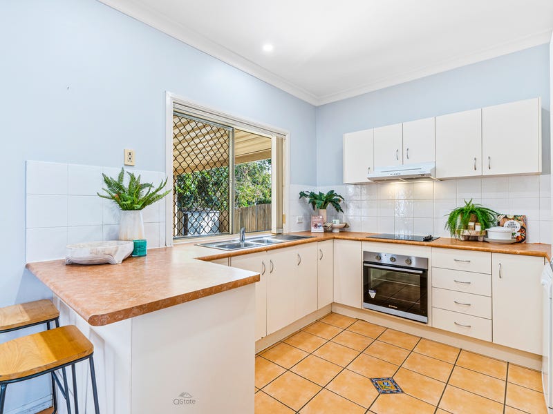 63 Karamea Ave, Springfield