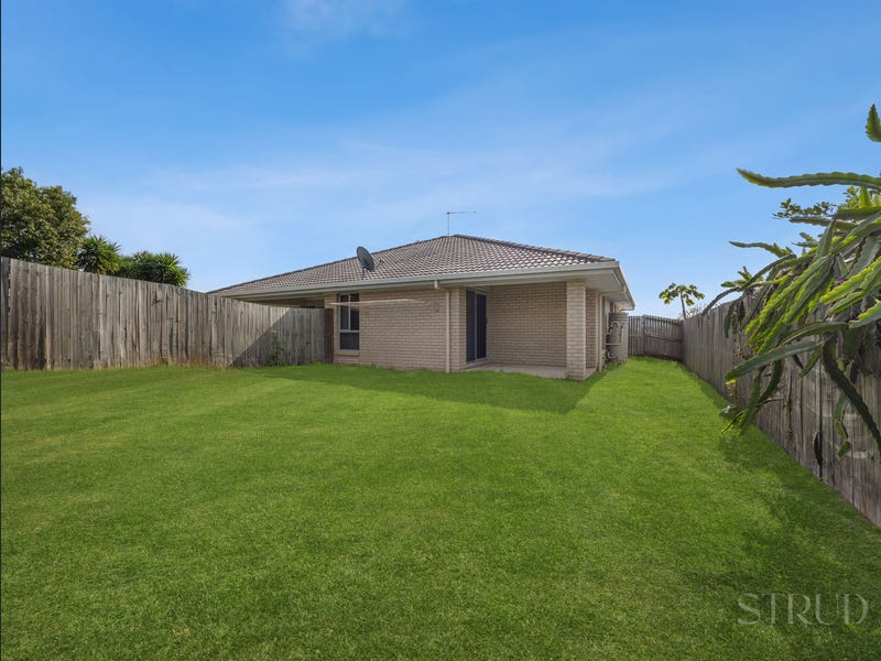 2/109 Sarah Drive, Yamanto