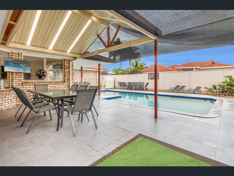 130 Bienvenue Drive, Currumbin Waters