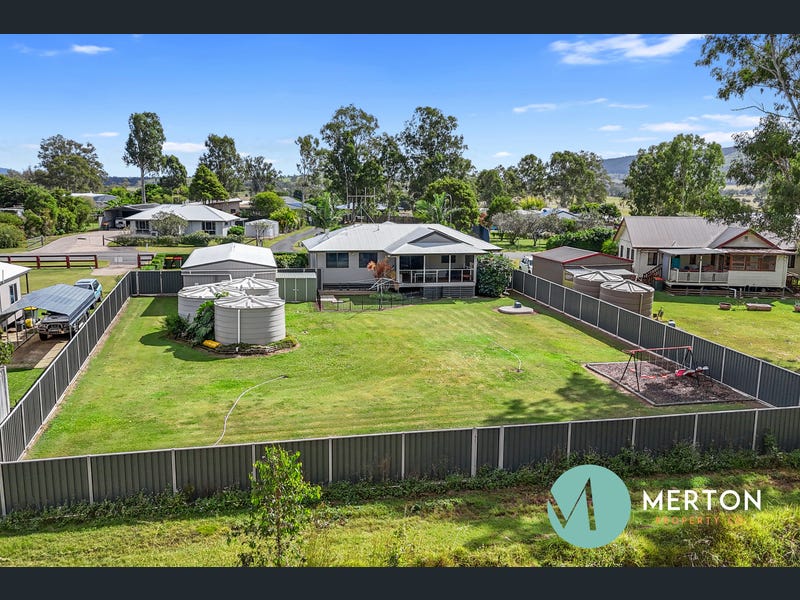 13 Green Drive, Gunalda