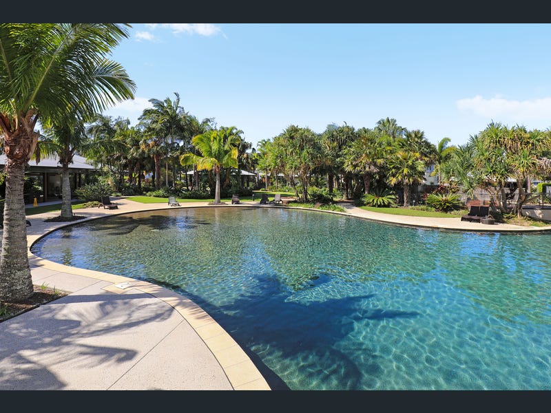 48/57 Grand Parade, Kawana Island