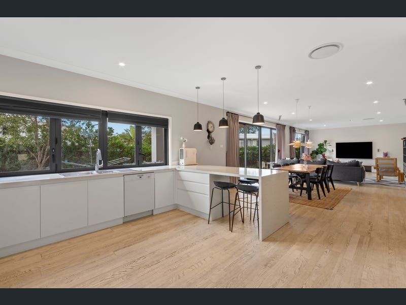 21 Eagle Parade, Rochedale