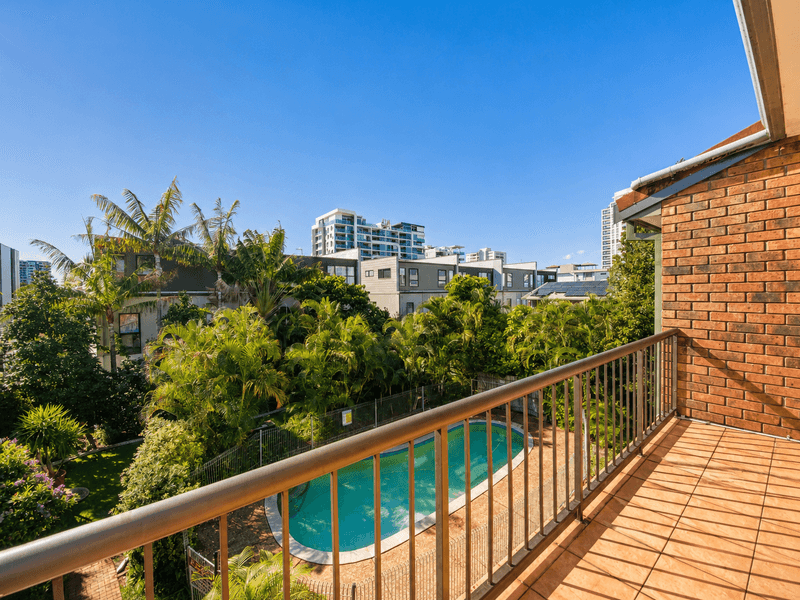 15/27 Whiting St, Labrador