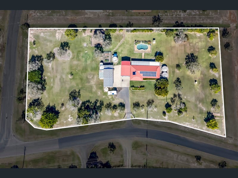 34 Polo Place, Branyan