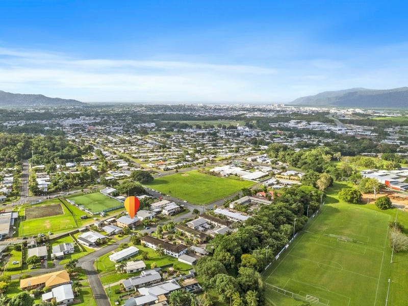 Unit 1/15 Girralong Street, Woree