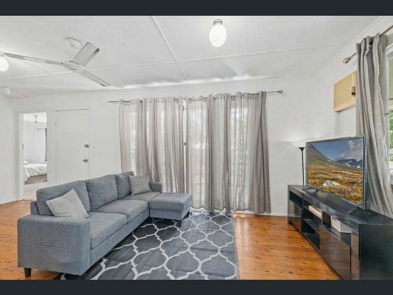 48 Davey Street, Moura