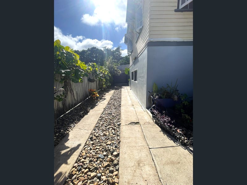 119 Seventh Avenue, Home Hill