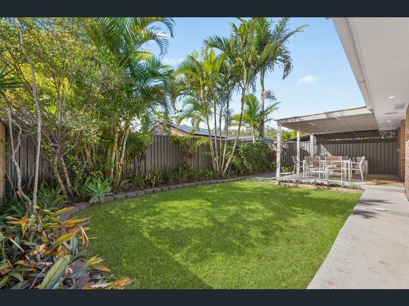 3/6 River Oak Drive, Helensvale