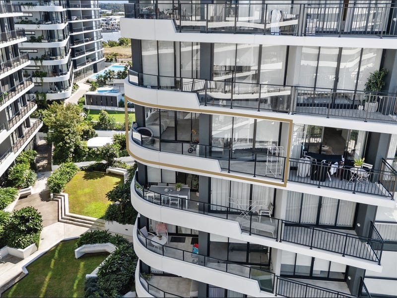 2508/6 Sickle Avenue, Hope Island