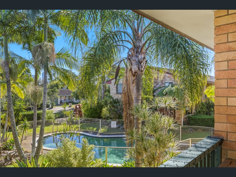 17/55 Duet Drive, Mermaid Waters