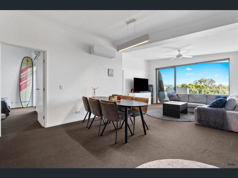 1601/12-14 Executive Drive, Burleigh Waters