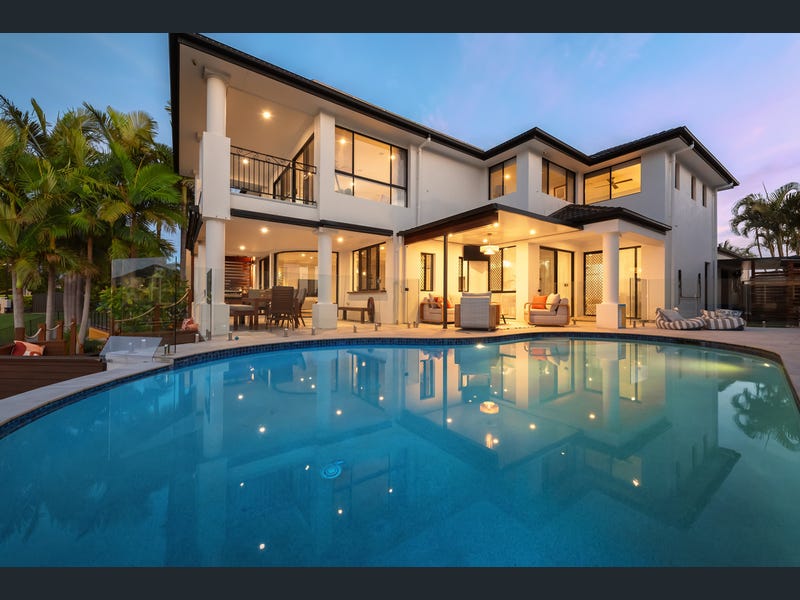 32 Clear Water Bay Avenue, Clear Island Waters