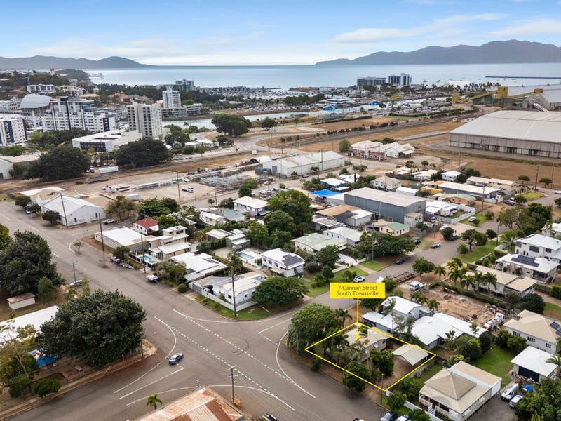 7 Cannan Street, South Townsville