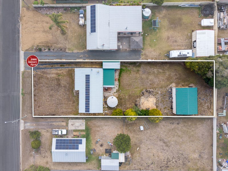 8 Thomas Street, Pittsworth