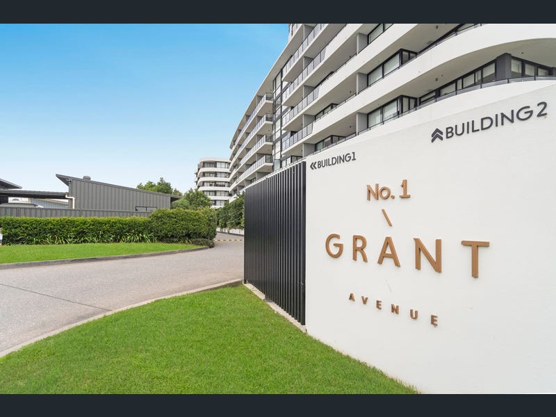 1612/1 Grant Avenue, Hope Island