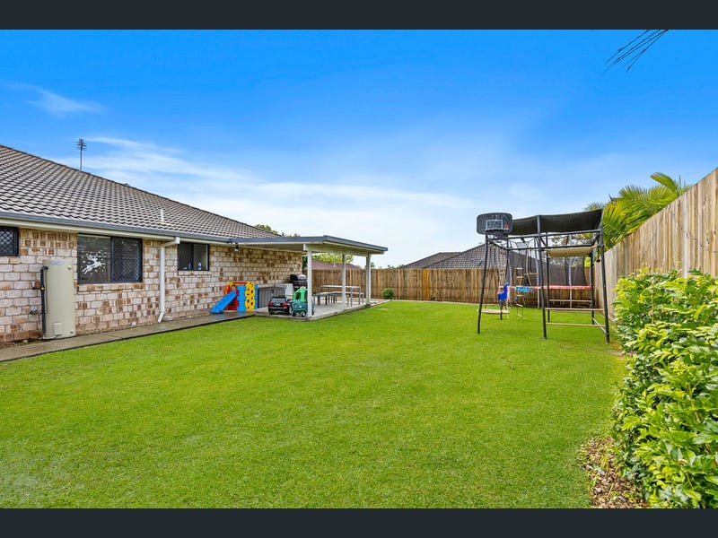 1/32 Bushgum Crescent, Upper Coomera
