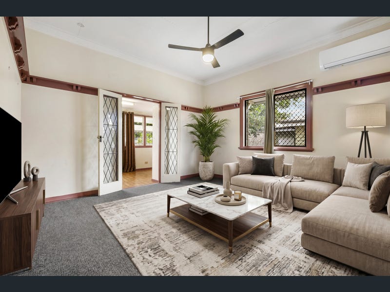 28 Clark St, South Toowoomba