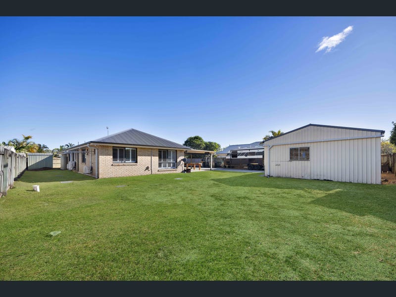16 ANIKA PLACE, Little Mountain