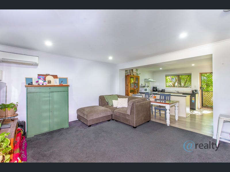 13/8 Briggs Road, Springwood