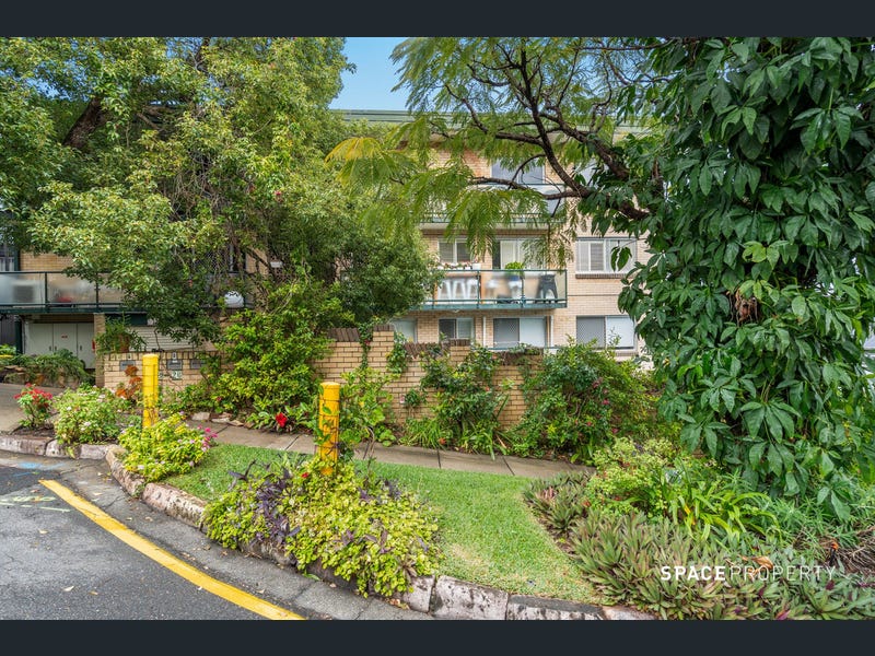 2/18 Wellington Street, Petrie Terrace