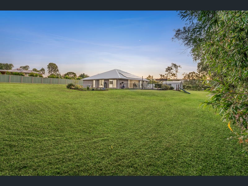 16 Chiverton Street, Upper Caboolture