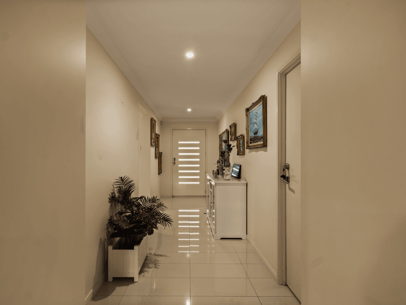 43 River Gum Court, Loganholme