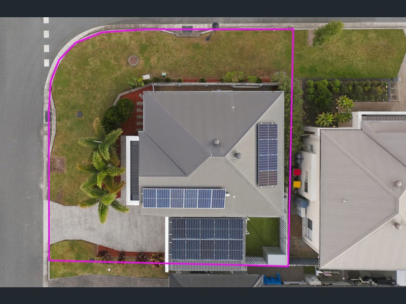 1 Field Street, Helensvale